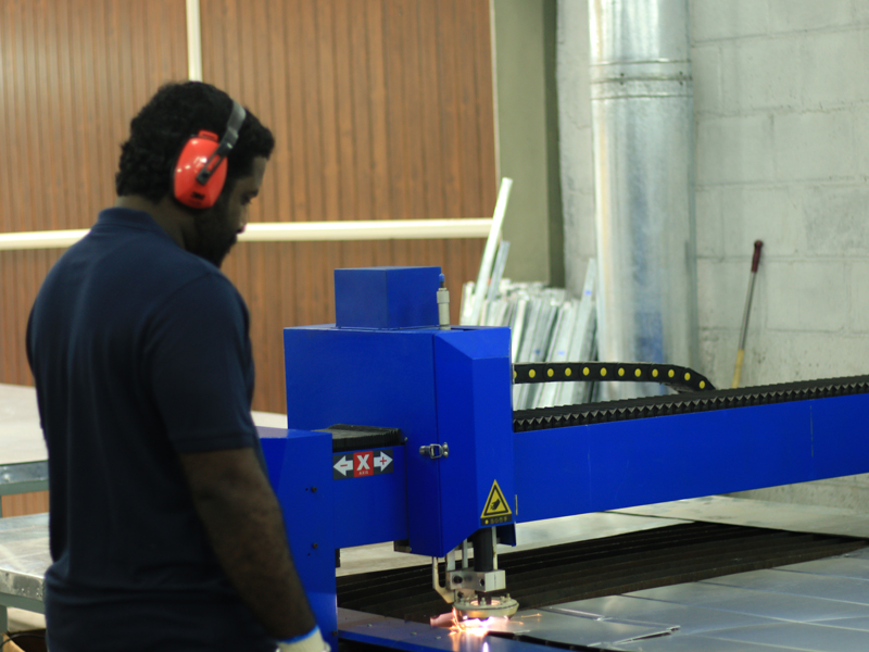 Plasma Cutting Machine 4